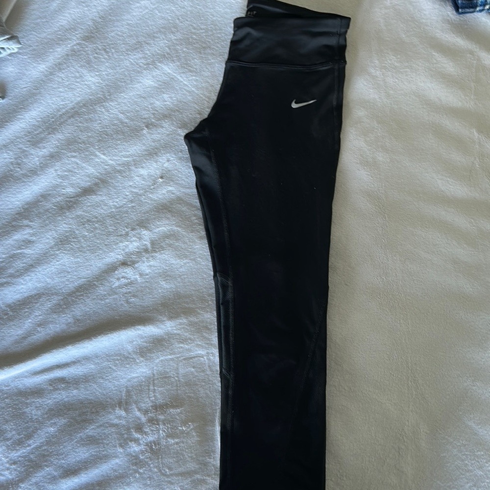Nike capri tights (sm)